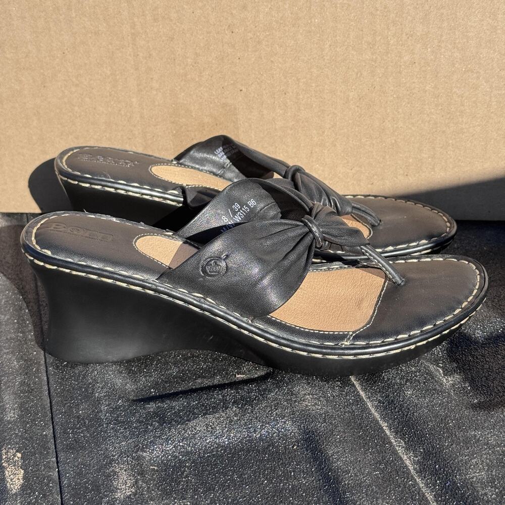 Born Shoes Womens Size 8 Black Leather Wedge Sandals Slip On Bow Thong Comfort